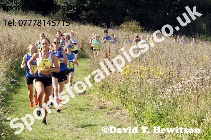 Senior womens relay 2019 Sunderland Harriers Open Cross Country. Photo:  David T. Hewitson/Sports for All Pics